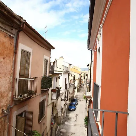 Angelino *